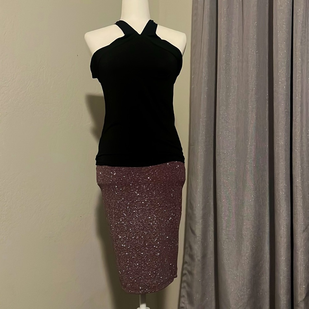 Black top and skirt set ready for a night out 🥂